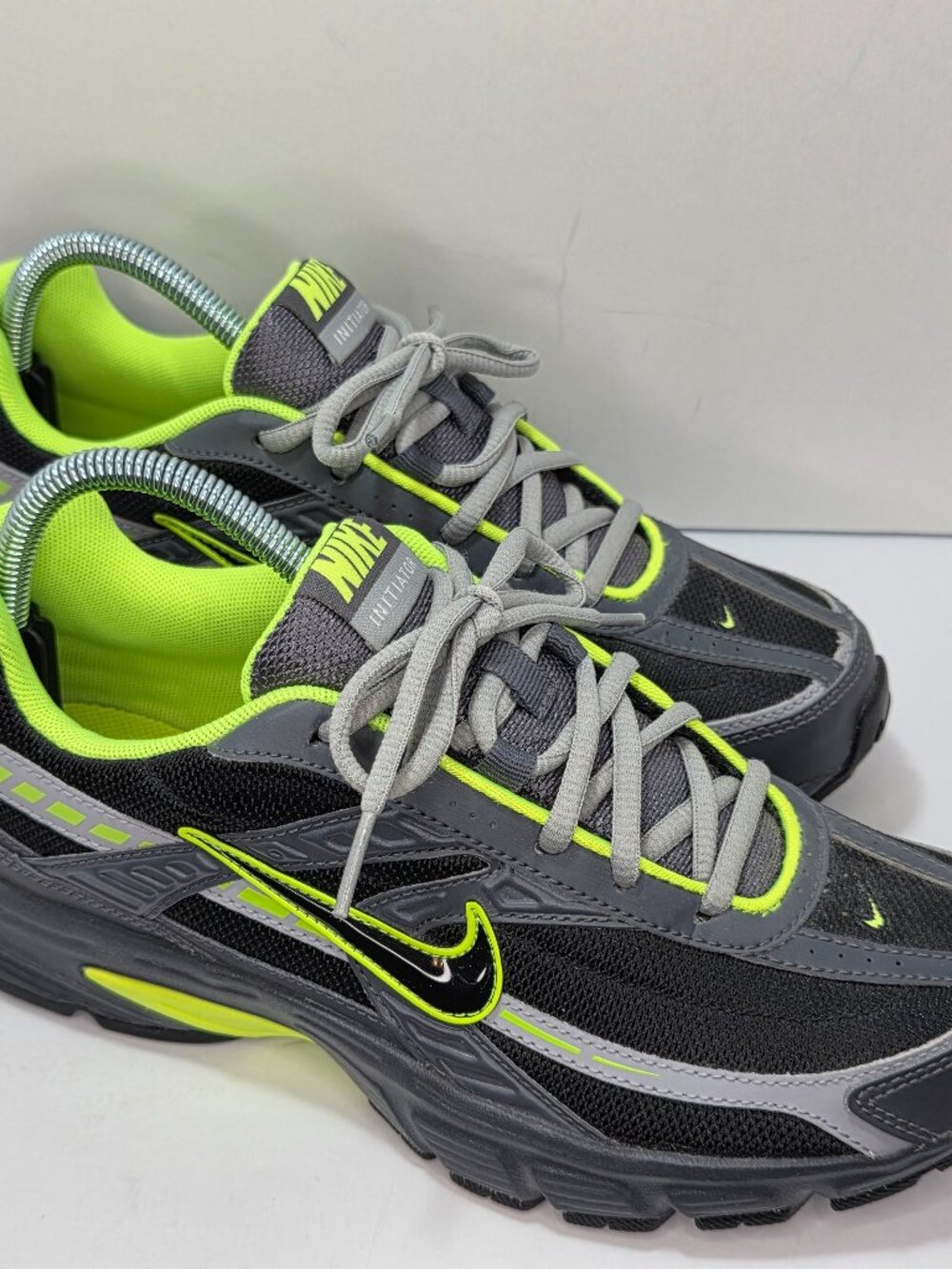 Nike Initiator Men's Running Shoes 394055-023 Size 7.5 Women's 9/9.5